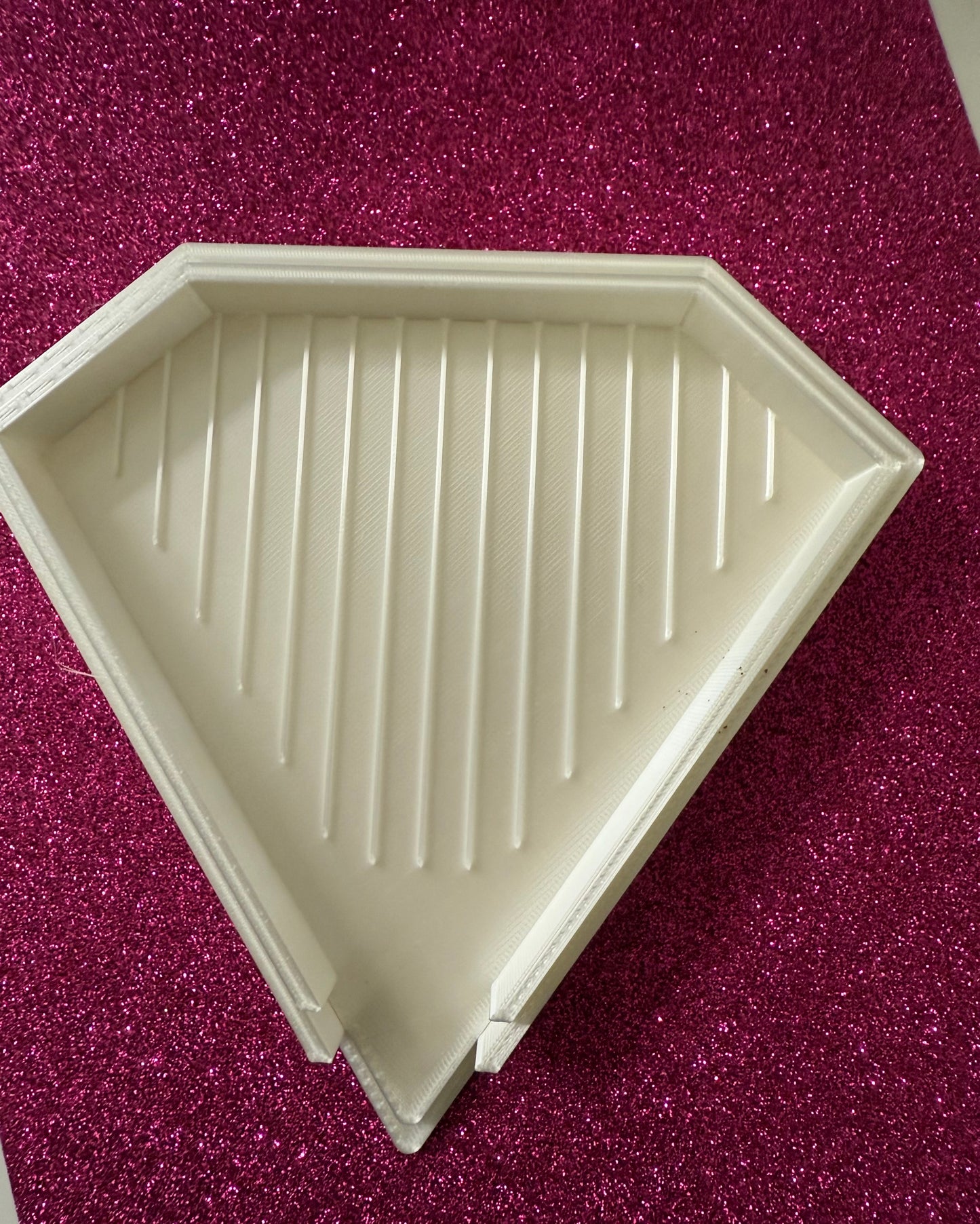 Diamond tray set/ set includes two trays
