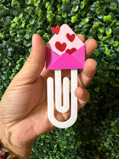 Jumbo paper clips/ BOOKMARKS